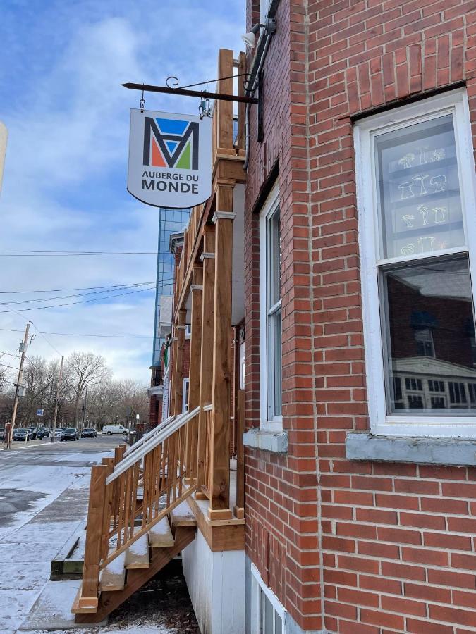 Auberge Du Monde Trois-Rivieres Bagian luar foto